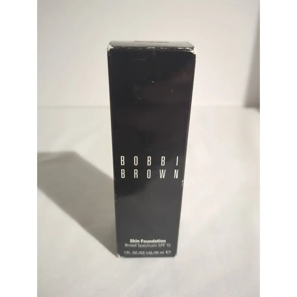 Bobbi Brown Skin Foundation Broad Spectrum SPF 15 Warm Walnut 7.5 New in Box